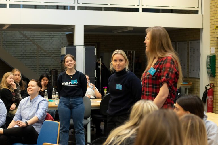 Maritime, kvindelige rollemodeller til Girl Power på MARTEC Hånbækvej